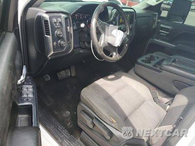 Zdjęcie 8 z 14 samochodu: 2016 CHEVROLET SILVERADO K2500 HEAVY DUTY LT VIN:1GC2KVE86GZ146360 - miniatura