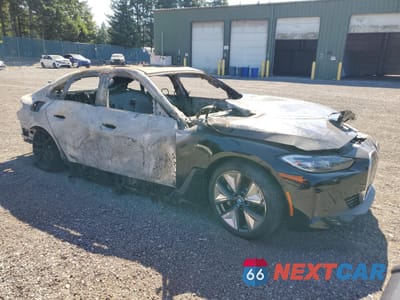 Czwarte zdjęcie samochodu z boku: 2024 BMW I4 XDRIVE 40 VIN:WBY83FB0XRFS84126 - miniatura