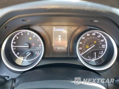 Zdjęcie 9 z 12 samochodu: 2018 TOYOTA CAMRY L VIN:4T1B11HK4JU526669 - miniatura