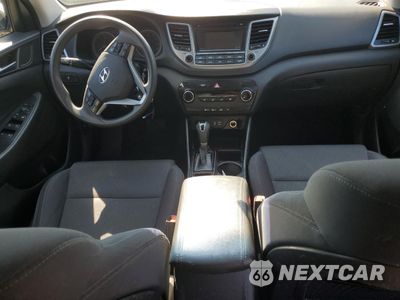 Zdjęcie 8 z 14 samochodu: 2018 HYUNDAI TUCSON SE VIN:KM8J23A49JU615380 - miniatura