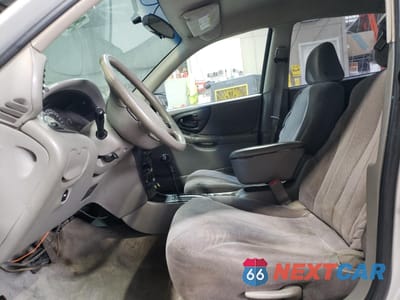 Zdjęcie 7 z 15 samochodu: 2002 CHEVROLET MALIBU VIN:1G1ND52J32M619340 - miniatura