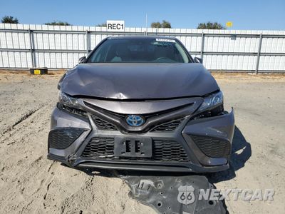 Piąte zdjęcie samochodu w środku: 2024 TOYOTA CAMRY SE NIGHT SHADE VIN:4T1G31AK2RU071570 - miniatura