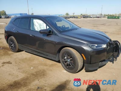 Czwarte zdjęcie samochodu z boku: 2024 BMW IX XDRIVE50 VIN:WB523CF01RCN79774 - miniatura