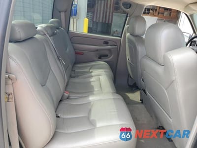 Zdjęcie 10 z 13 samochodu: 2006 GMC SIERRA 1500 VIN:2GTEC13T361145636 - miniatura