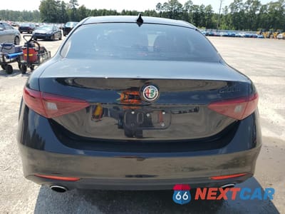 Zdjęcie 6 z 13 samochodu: 2021 ALFA ROMEO GIULIA SPORT VIN:ZARFAMAN3M7641901 - miniatura
