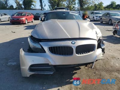 Piąte zdjęcie samochodu w środku: 2012 BMW Z4 VIN:WBALL5C56CE716561 - miniatura
