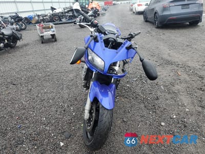 Drugie zdjęcie samochodu z przodu: 2002 YAMAHA FZS10 VIN:JYARN07EX2A005581 - miniatura