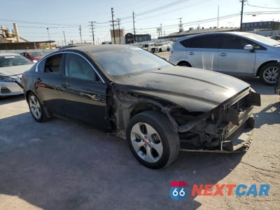 Czwarte zdjęcie samochodu z boku: 2017 JAGUAR XE VIN:SAJAR4BGXHA965323 - miniatura