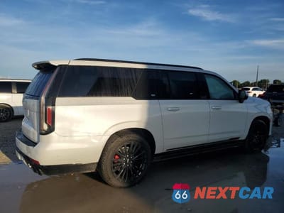Trzecie zdjęcie samochodu z tyłu: 2023 CADILLAC ESCALADE V ESV SPORT VIN:1GYS4SK93PR532895 - miniatura