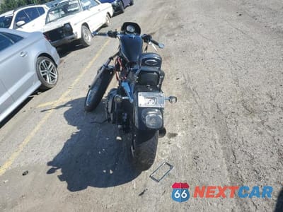 Czwarte zdjęcie samochodu z boku: 2008 HARLEY-DAVIDSON XL883 VIN:1HD4CN2138K426520 - miniatura
