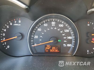 Zdjęcie 9 z 13 samochodu: 2014 KIA SORENTO LX VIN:5XYKT3A61EG460760 - miniatura