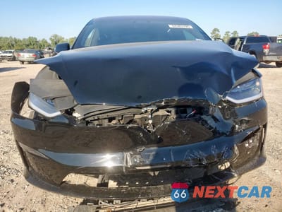 Piąte zdjęcie samochodu w środku: 2022 TESLA MODEL X VIN:7SAXCBE58NF334942 - miniatura
