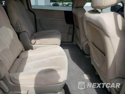 Zdjęcie 11 z 13 samochodu: 2008 HYUNDAI ENTOURAGE GLS VIN:KNDMC233286048215 - miniatura
