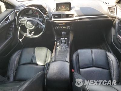 Zdjęcie 8 z 12 samochodu: 2017 MAZDA 3 TOURING VIN:JM1BN1V70H1106072 - miniatura