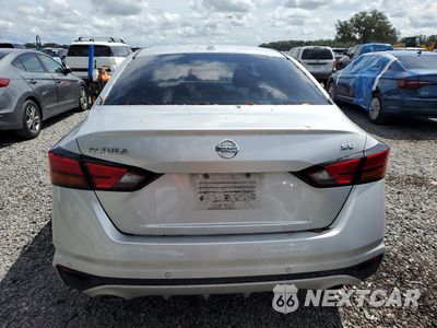 Zdjęcie 6 z 13 samochodu: 2019 NISSAN ALTIMA SV VIN:1N4BL4DV7KC146741 - miniatura