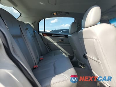 Zdjęcie 10 z 12 samochodu: 2006 LINCOLN TOWN CAR SIGNATURE LIMITED VIN:1LNHM82W46Y629306 - miniatura