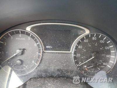Zdjęcie 9 z 12 samochodu: 2017 NISSAN ALTIMA 2.5 VIN:1N4AL3AP4HC127133 - miniatura