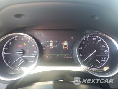 Zdjęcie 9 z 15 samochodu: 2018 TOYOTA CAMRY L VIN:4T1B11HK0JU124213 - miniatura