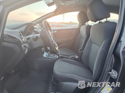 Zdjęcie 7 z 14 samochodu: 2015 FORD FIESTA SE VIN:3FADP4EJ2FM141413 - miniatura