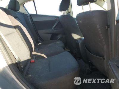 Zdjęcie 10 z 13 samochodu: 2011 MAZDA 3 I VIN:JM1BL1VG5B1478956 - miniatura
