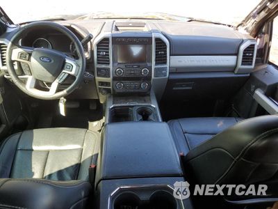 Zdjęcie 8 z 13 samochodu: 2016 FORD ESCAPE SE VIN:1FMCU9G96GUC68298 - miniatura