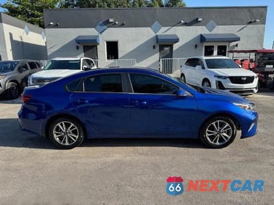 Zdjęcie 13 z 15 samochodu: 2022 KIA FORTE FE VIN:3KPF24AD4NE464503 - miniatura