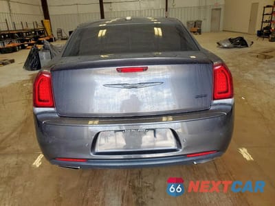 Zdjęcie 6 z 12 samochodu: 2022 CHRYSLER 300 TOURING L VIN:2C3CCADG9NH236879 - miniatura