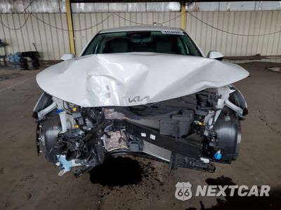 Piąte zdjęcie samochodu w środku: 2025 KIA K4 LX VIN:3KPFT4DE6SE135198 - miniatura