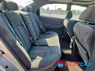 Zdjęcie 10 z 12 samochodu: 2005 HYUNDAI SONATA GLS VIN:KMHWF35HX5A157086 - miniatura