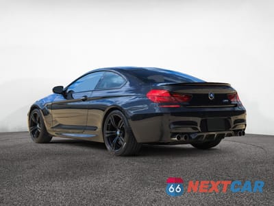 Trzecie zdjęcie samochodu z tyłu: 2017 BMW M6 VIN:WBS6J9C37HD934XXX - miniatura