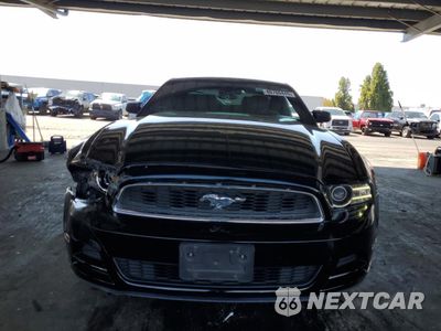 Piąte zdjęcie samochodu w środku: 2014 FORD MUSTANG VIN:1ZVBP8AM3E5333806 - miniatura