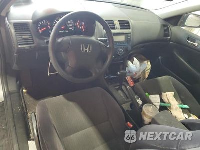 Zdjęcie 8 z 12 samochodu: 2005 HONDA ACCORD LX VIN:JHMCM56425C001745 - miniatura
