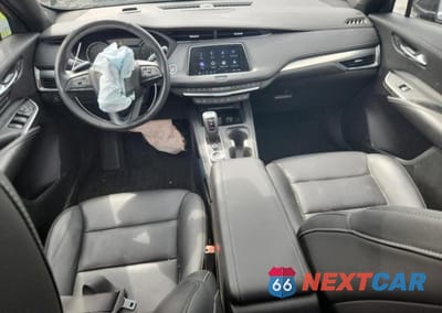 Zdjęcie 8 z 12 samochodu: 2019 CADILLAC XT4 PREMIUM LUXURY VIN:1GYFZDR46KF166918 - miniatura