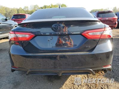 Zdjęcie 6 z 13 samochodu: 2020 TOYOTA CAMRY SE VIN:4T1G11AK6LU905109 - miniatura
