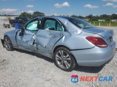 Drugie zdjęcie samochodu z przodu: 2018 MERCEDES-BENZ C 300 4MATIC VIN:55SWF4KB4JU262684 - miniatura