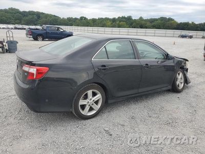Trzecie zdjęcie samochodu z tyłu: 2014 TOYOTA CAMRY L VIN:4T1BF1FK5EU356543 - miniatura