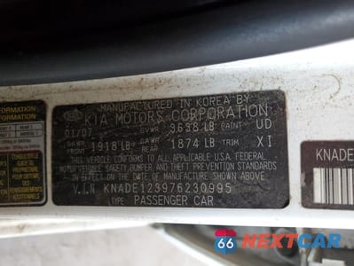 Zdjęcie 12 z 14 samochodu: 2007 KIA RIO BASE VIN:KNADE123976230995 - miniatura