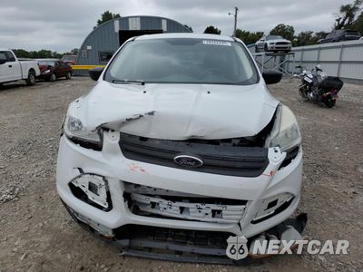 Piąte zdjęcie samochodu w środku: 2013 FORD ESCAPE S VIN:1FMCU0F72DUB70540 - miniatura