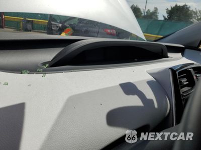 Zdjęcie 9 z 13 samochodu: 2016 TOYOTA PRIUS VIN:JTDKARFU3G3007392 - miniatura