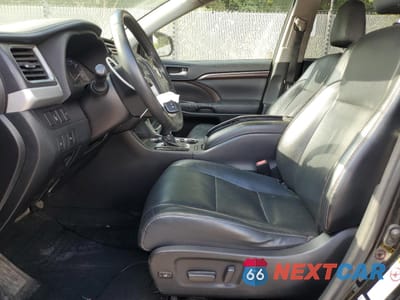 Zdjęcie 7 z 14 samochodu: 2015 TOYOTA HIGHLANDER LIMITED VIN:5TDDKRFH0FS101199 - miniatura