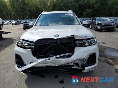 Piąte zdjęcie samochodu w środku: 2020 BMW X7 XDRIVE40I VIN:5UXCW2C08L9C82182 - miniatura