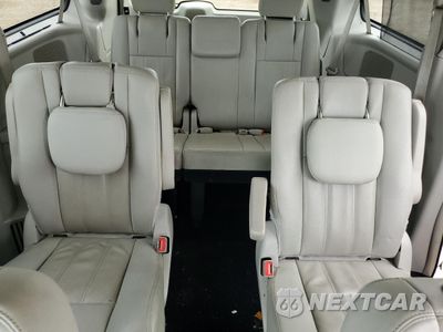 Zdjęcie 10 z 16 samochodu: 2016 CHRYSLER TOWN & COUNTRY TOURING VIN:2C4RC1BG8GR239987 - miniatura