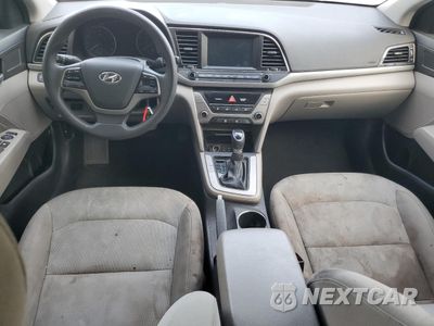 Zdjęcie 8 z 12 samochodu: 2017 HYUNDAI ELANTRA SE VIN:5NPD84LF6HH206052 - miniatura
