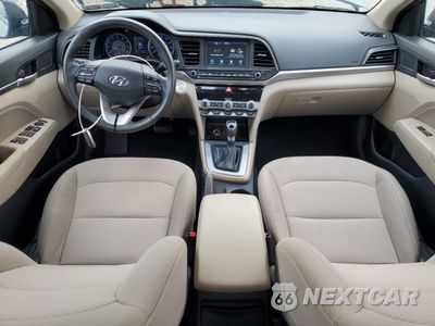 Zdjęcie 8 z 12 samochodu: 2020 HYUNDAI ELANTRA SEL VIN:5NPD84LF1LH620493 - miniatura