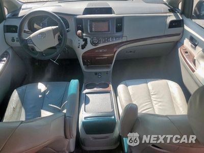 Zdjęcie 8 z 15 samochodu: 2011 TOYOTA SIENNA XLE VIN:5TDYK3DC5BS005732 - miniatura