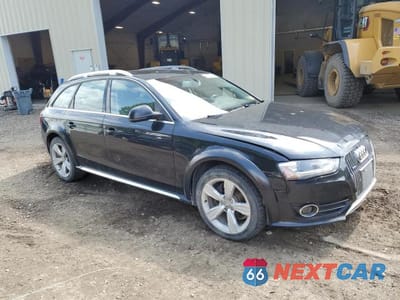 Czwarte zdjęcie samochodu z boku: 2013 AUDI A4 ALLROAD PREMIUM PLUS VIN:WA1UFAFL4DA155796 - miniatura