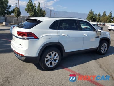 Trzecie zdjęcie samochodu z tyłu: 2020 VOLKSWAGEN ATLAS CROSS SPORT S VIN:1V2GC2CA0LC202070 - miniatura