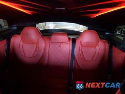 Zdjęcie 10 z 16 samochodu: 2023 BMW XM VIN:5YM23CS04P9S34413 - miniatura