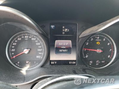 Zdjęcie 9 z 15 samochodu: 2015 MERCEDES-BENZ C 300 4MATIC VIN:55SWF4KB9FU014101 - miniatura