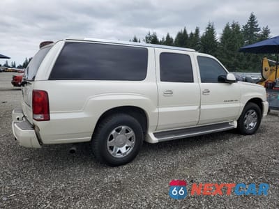 Trzecie zdjęcie samochodu z tyłu: 2003 CADILLAC ESCALADE ESV VIN:3GYFK66N53G268935 - miniatura